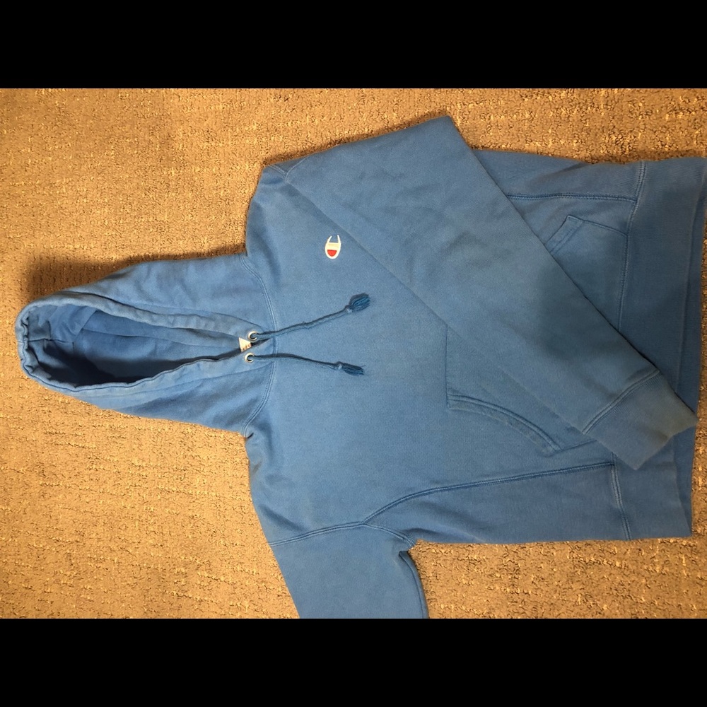 Champions hoodie Size (XS) Unisex
